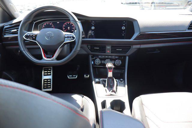 Photo of 2024 Pure Gray Volkswagen Jetta GLI