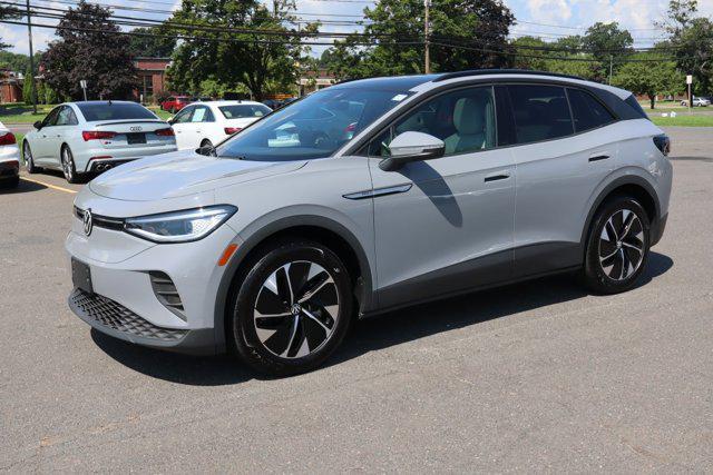 Photo of 2022 Moonstone Gray Volkswagen ID.4