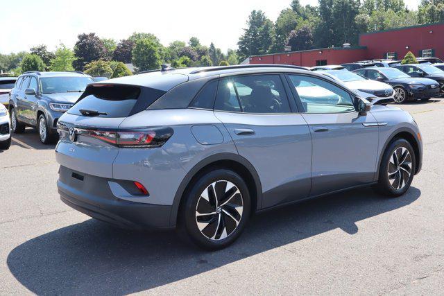 Photo of 2022 Moonstone Gray Volkswagen ID.4