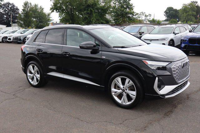 Photo of 2023 Mythos Black Metallic Audi Q4 e-tron