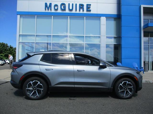 Photo of 2025 Sterling Gray Metallic Chevrolet Equinox EV