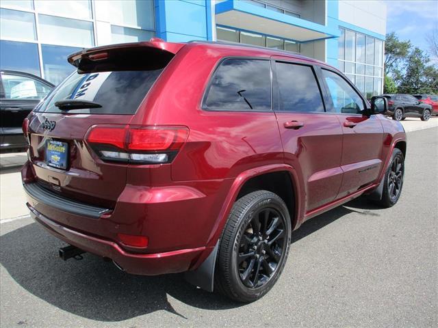 Photo of 2021 Velvet Red Pearlcoat Jeep Grand Cherokee