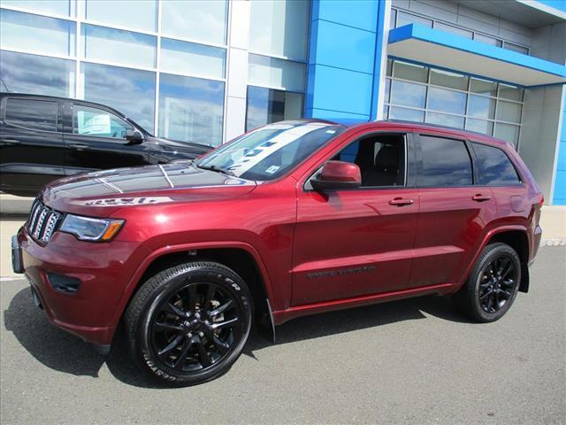 Photo of 2021 Velvet Red Pearlcoat Jeep Grand Cherokee