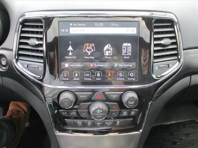 Photo of 2021 Velvet Red Pearlcoat Jeep Grand Cherokee