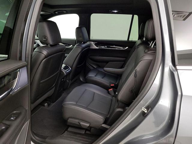 Photo of 2020 Gray Cadillac XT6