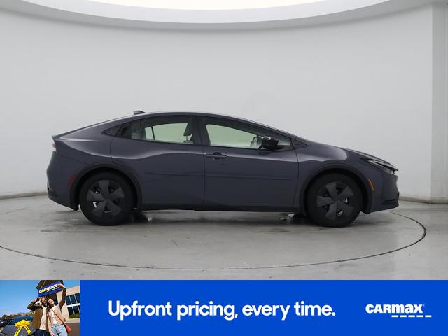 Photo of 2024 Gray Toyota Prius