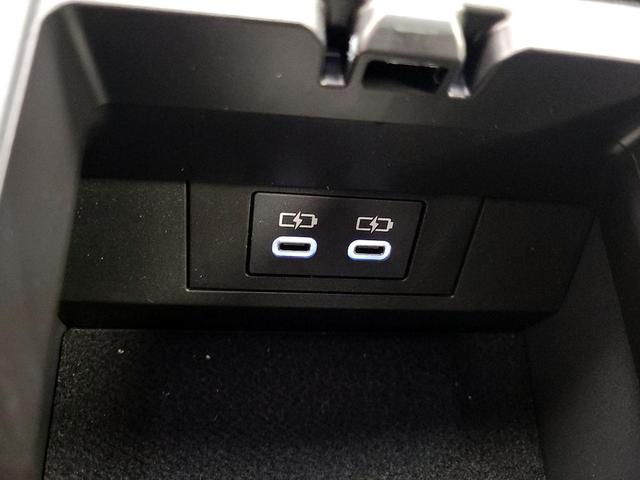 Photo of 2024 Gray Toyota Prius