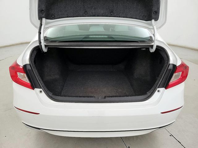Photo of 2021 White Honda Accord