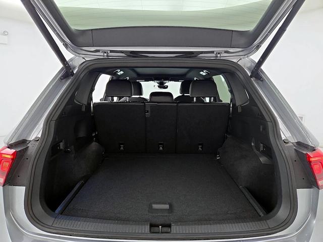 Photo of 2022 Blue Volkswagen Tiguan