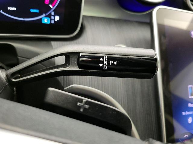 Photo of 2024 Black Mercedes-Benz C-Class