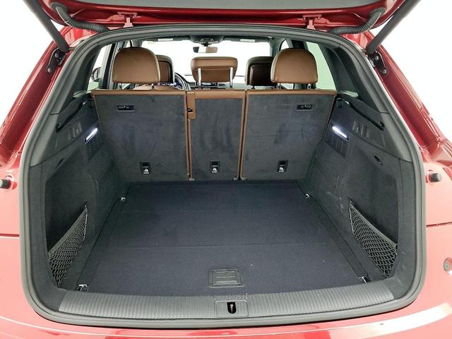 Photo of 2018 Red Audi Q5