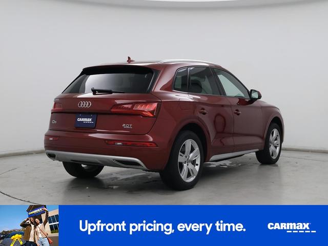 Photo of 2018 Red Audi Q5