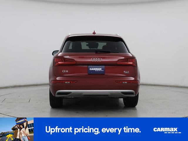 Photo of 2018 Red Audi Q5