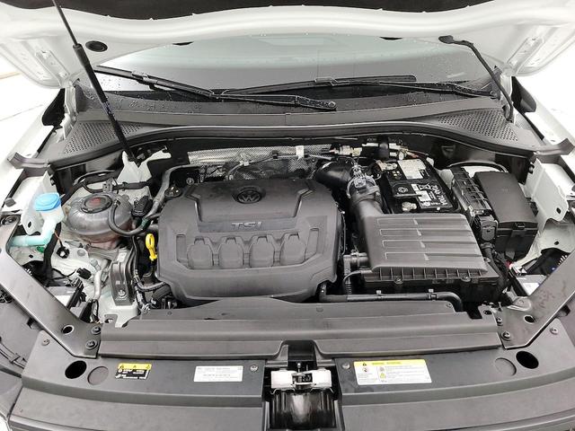 Photo of 2024 White Volkswagen Tiguan