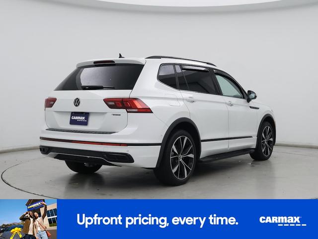 Photo of 2024 White Volkswagen Tiguan