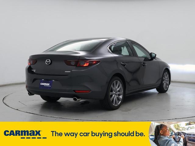 Photo of 2021 Gray Mazda Mazda3