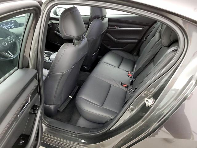 Photo of 2021 Gray Mazda Mazda3