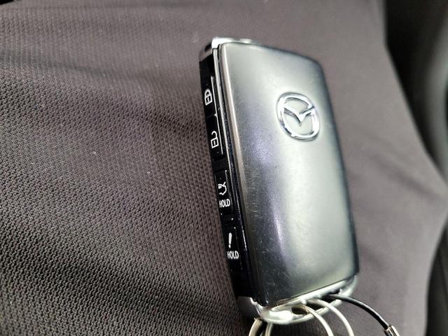 Photo of 2021 Gray Mazda Mazda3