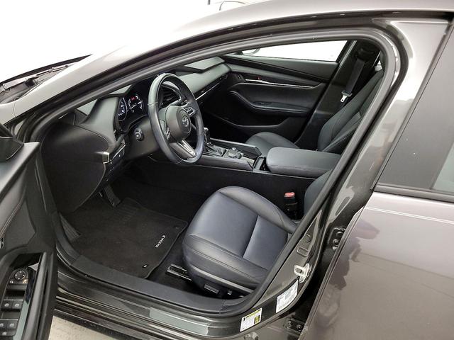 Photo of 2021 Gray Mazda Mazda3