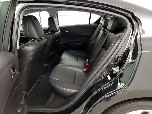Photo of 2017 Black Acura ILX