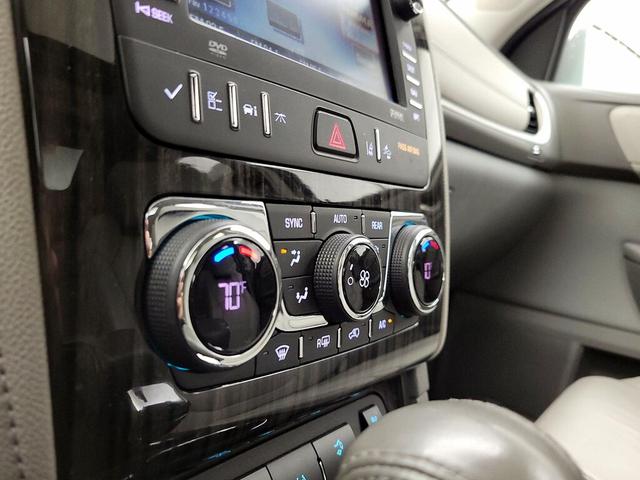 Photo of 2014 Silver Chevrolet Traverse