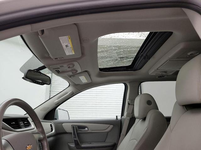 Photo of 2014 Silver Chevrolet Traverse