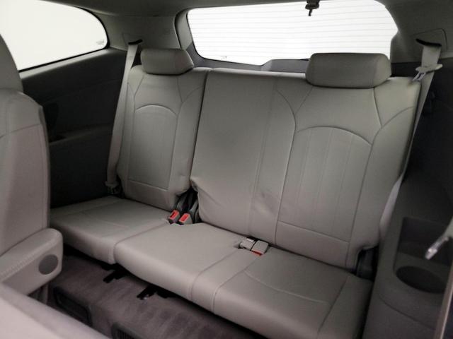Photo of 2014 Silver Chevrolet Traverse