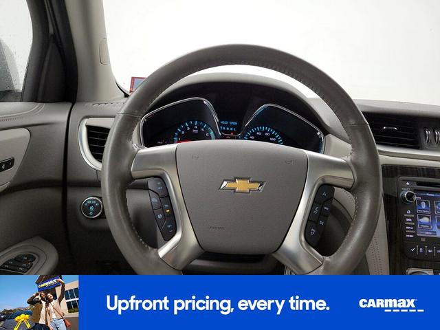 Photo of 2014 Silver Chevrolet Traverse