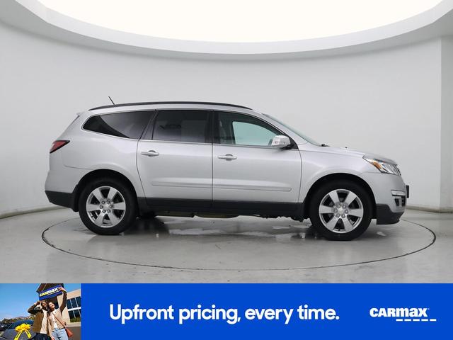 Photo of 2014 Silver Chevrolet Traverse