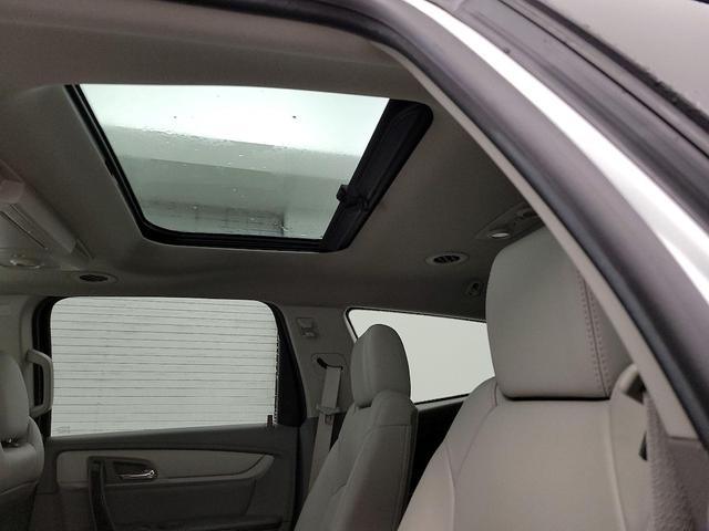 Photo of 2014 Silver Chevrolet Traverse