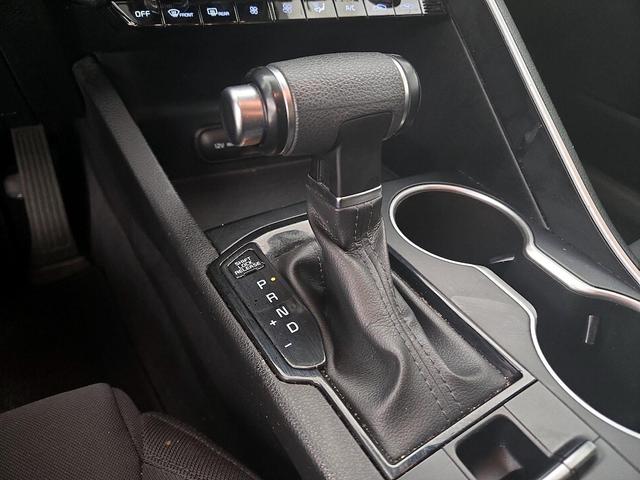 Photo of 2023 Silver Kia K5