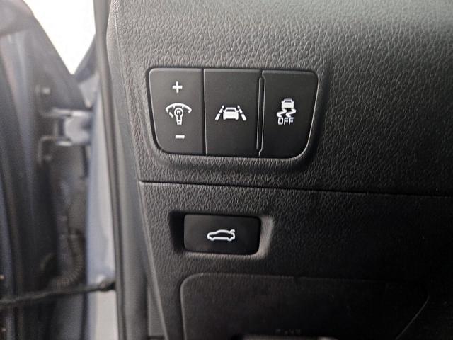 Photo of 2023 Silver Kia K5