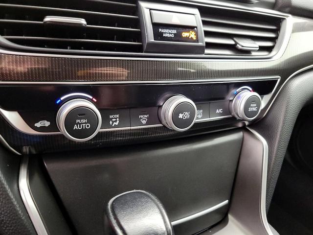 Photo of 2021 White Honda Accord