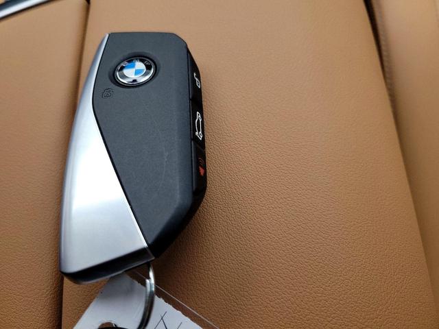Photo of 2025 White BMW X5