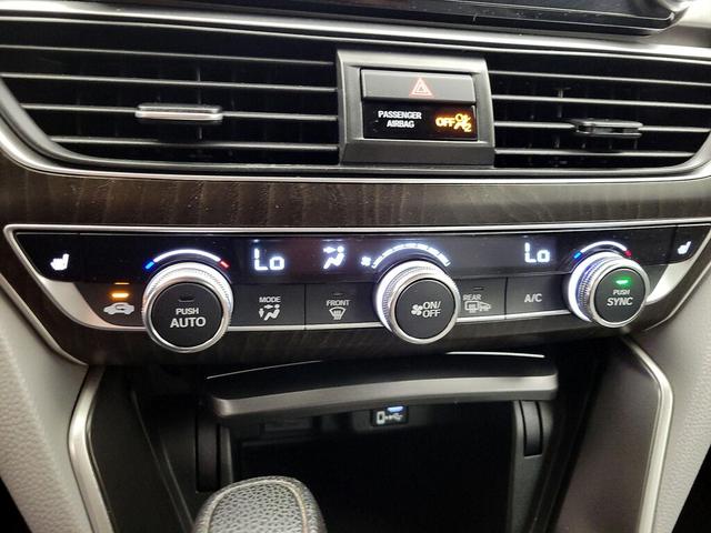 Photo of 2018 Gray Honda Accord