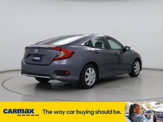 Photo of 2019 Gray Honda Civic