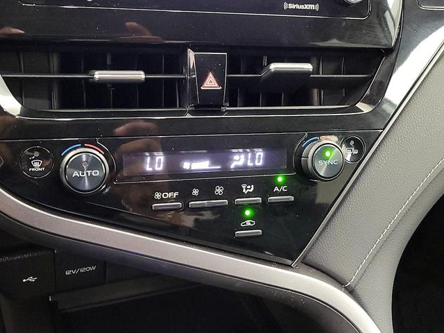 Photo of 2022 Silver Toyota Camry