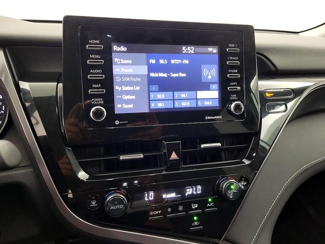 Photo of 2022 Silver Toyota Camry