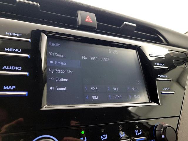 Photo of 2019 Gray Toyota Camry