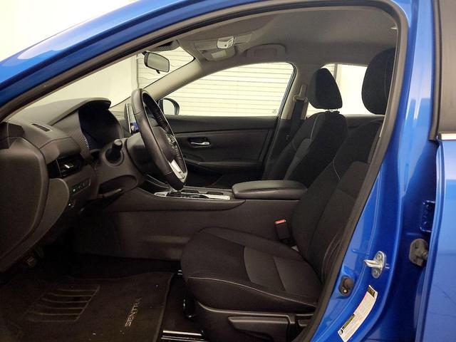 Photo of 2021 Blue Nissan Sentra