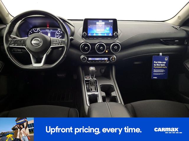 Photo of 2021 Blue Nissan Sentra