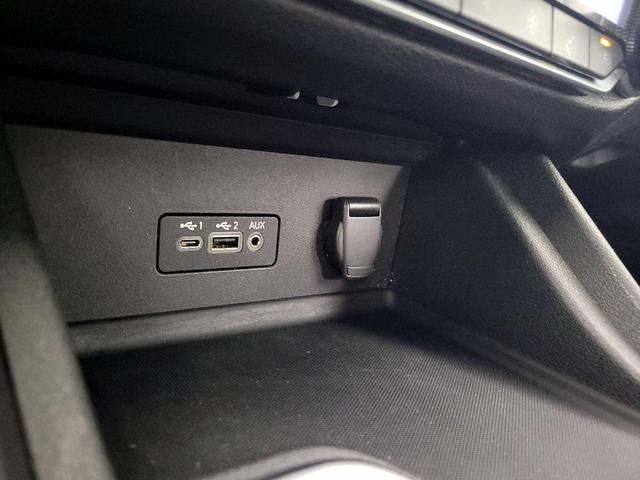 Photo of 2021 Blue Nissan Sentra
