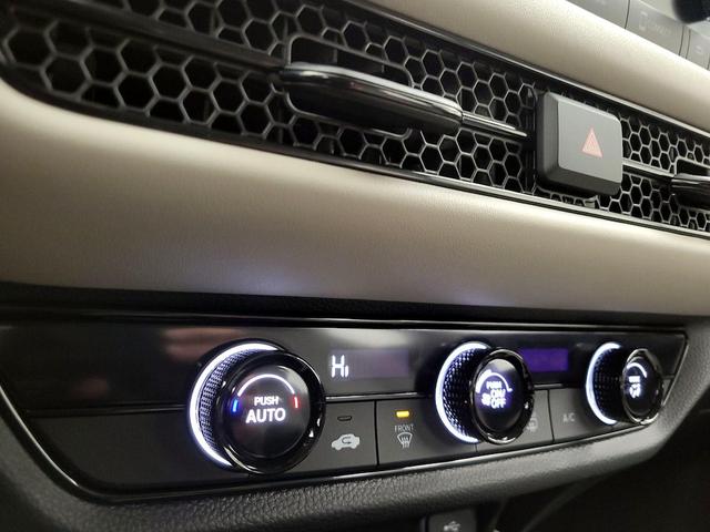Photo of 2025 Silver Honda HR-V