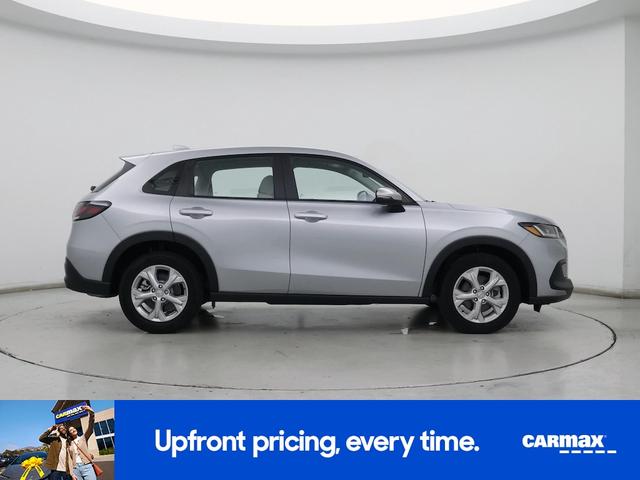 Photo of 2025 Silver Honda HR-V