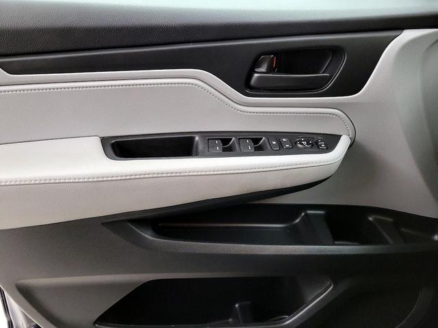 Photo of 2020 Blue Honda Odyssey