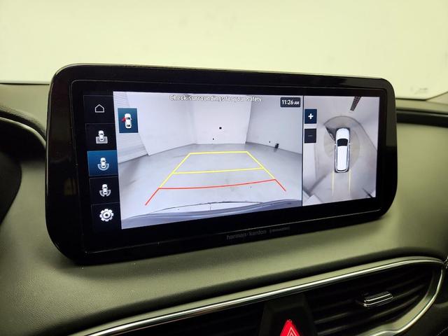 Photo of 2023 Black Hyundai SANTA FE