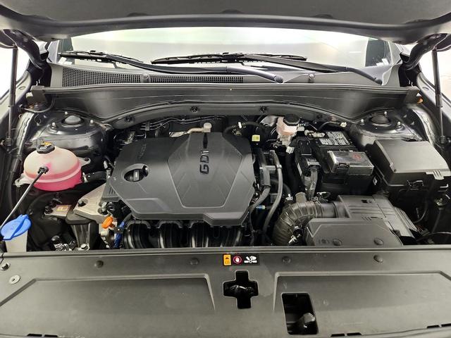 Photo of 2023 Black Hyundai SANTA FE
