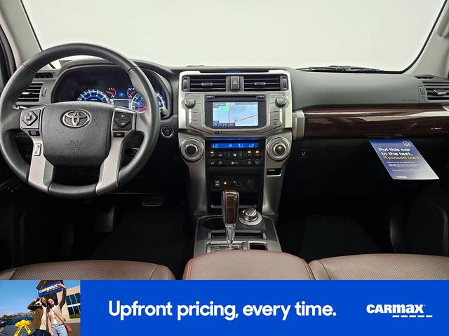 Photo of 2016 Gray Toyota 4Runner