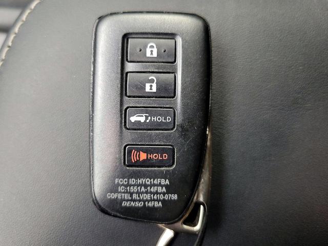 Photo of 2020 Silver Lexus NX 300