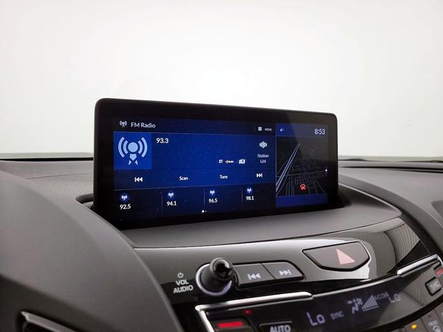 Photo of 2021 Silver Acura RDX